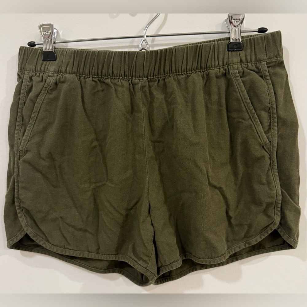 Madewell Olive Green Pull-On Shorts Size Small Casual Summer Shorts